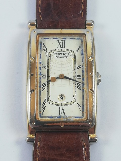Vintage SEIKO 7N89 5000 Roman Numerals Japan Quartz Watch Working 