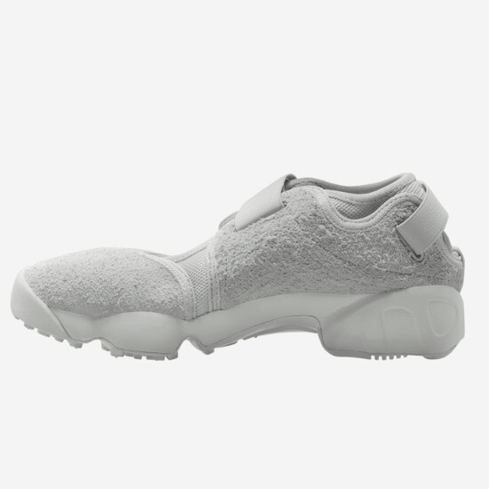 Nike Womens Air Rift Photon Dust (HQ1474-001) Ускоренная доставка