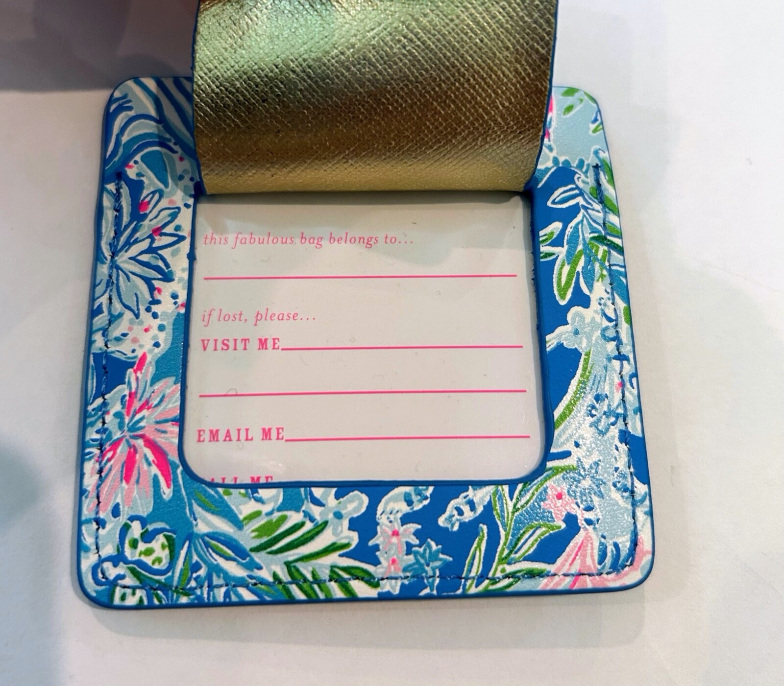 LILLY PULITZER  Scale Up Luggage Tag Travel Bag ID Gold Logo New With Tags