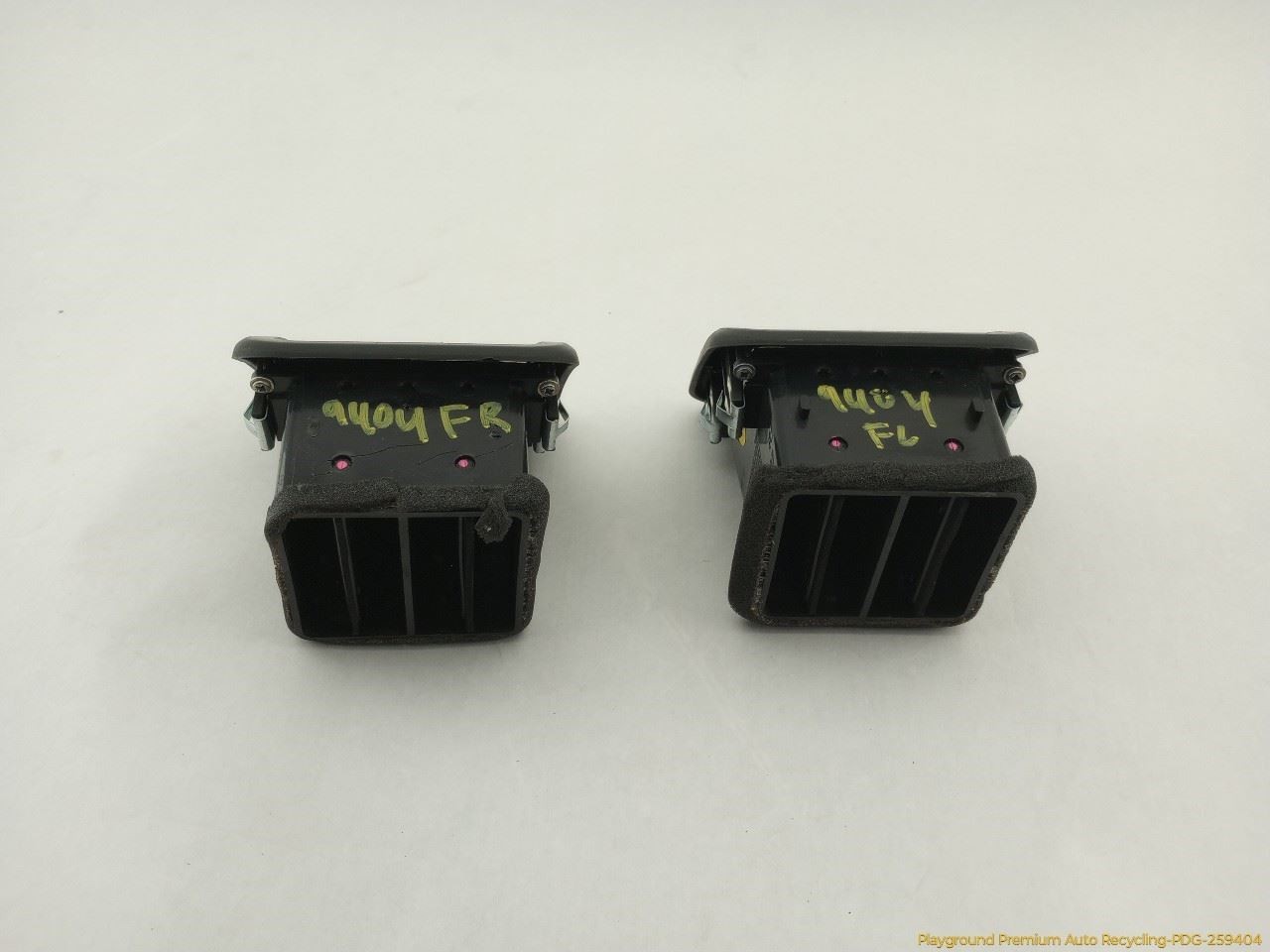 Maserati Quattroporte 2003-2008 Front Left, right Air ducts Pair