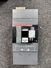 ABB RELIAGEAR XT5HU340ABYN00GXXX 3P 400 AMP CIRCUIT BREAKER (Missing bracket)