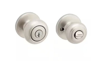 Kwikset Cove Satin Nickel Keyed Entry Door Knob featuring SmartKey Security