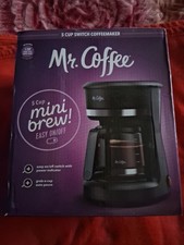 Cafetera Mr. Coffee Mini Brew de 5 tazas negra