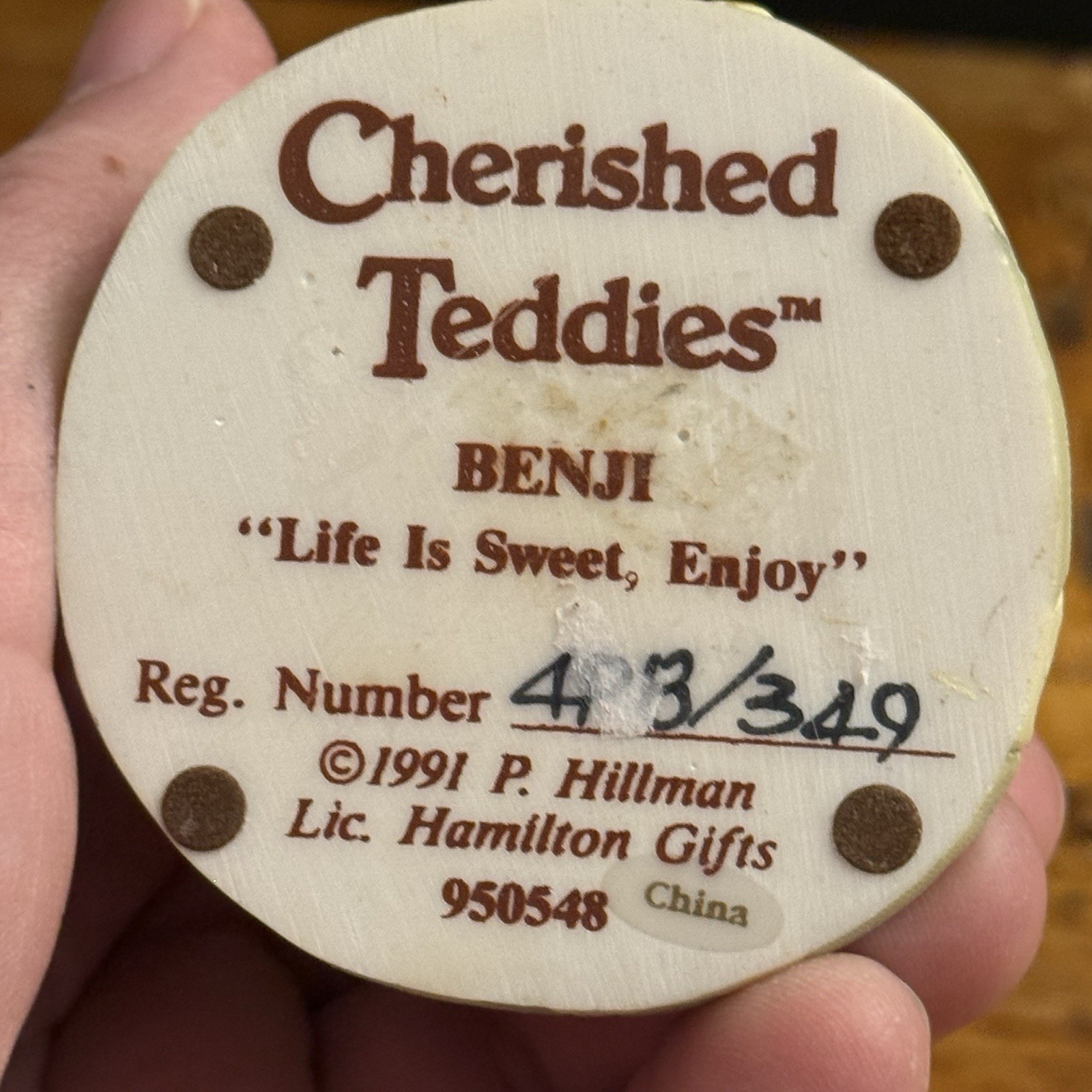 Cherished Teddies BENJI “Life Is Sweet, Enjoy” 950548 Hamilton Gifts Honey Bib