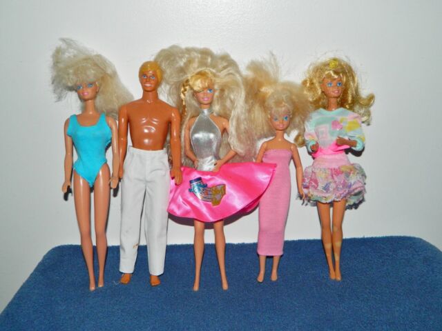 Vintage Mattel Talking Barbie Doll - Blonde Hair Blue Eyes 
