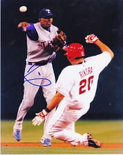 JOAQUIN ARIAS  TEXAS RANGERS   ACTION SIGNED 8x10