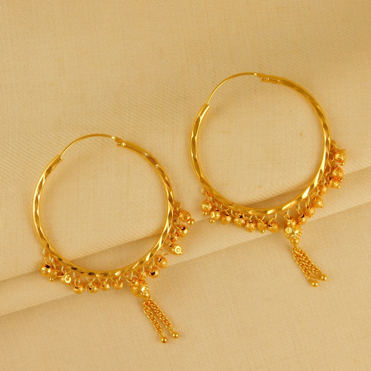 Top more than 175 earrings gold design kundal seven.edu.vn