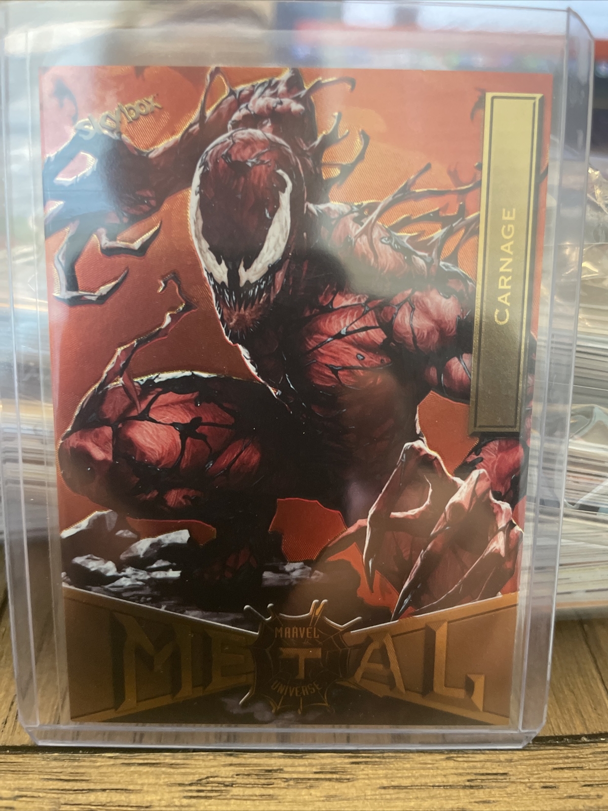 Carnage 2021 Skybox Marvel Metal Universe Spider-Man Light FX Gold #18