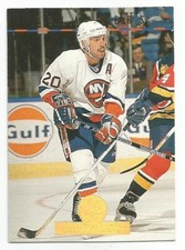 RAY FERRARO 1994-95 LEAF CARD NM-MT CONDITION