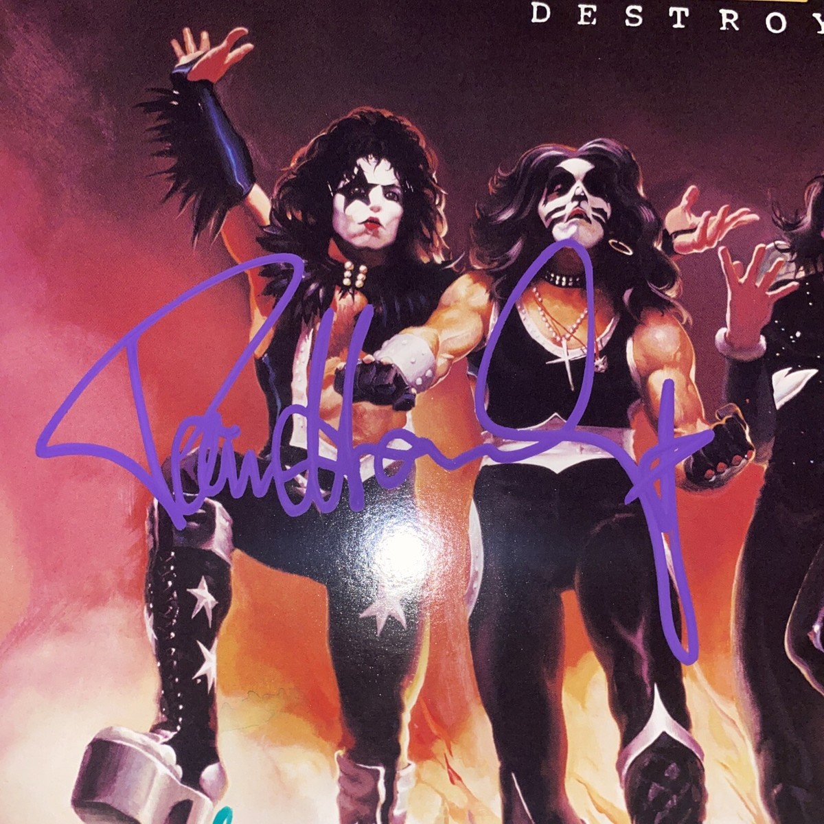 KISS JSA LOA Fully Signed Autograph Album Ace Frehley Gene Simmons