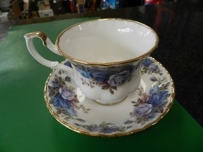 Vintage Royal Albert - Moonlight Rose Kaffeetasse & Untertasse - 1987