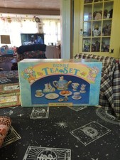 VINTAGE 14pc MERCURIES Bunnies in the Garden 1994 children's tea set MIB / NIB