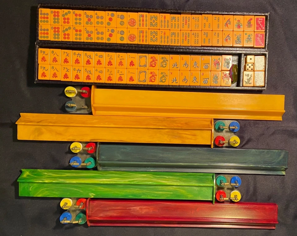 VTG Mah Jong Set 165 Bakelite Butterscotch Tiles & 5 Tile Swirl Catalina Racks  - Image 3 of 4