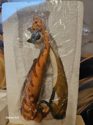 Border Fine Arts Cool Cats range David and Victoria Brand New In Box