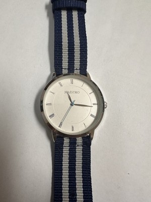 Maestro Quartz Analog Wristwatch White Roman Dial Silver Case Blue/White Nylon