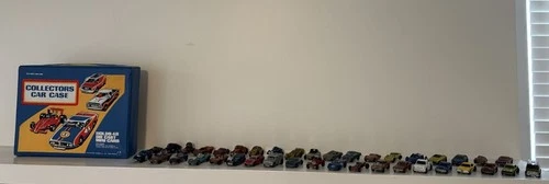 Lot Of 39 Hot Wheels Redline Cars Parts Lot With Vintage Collectors Car Case