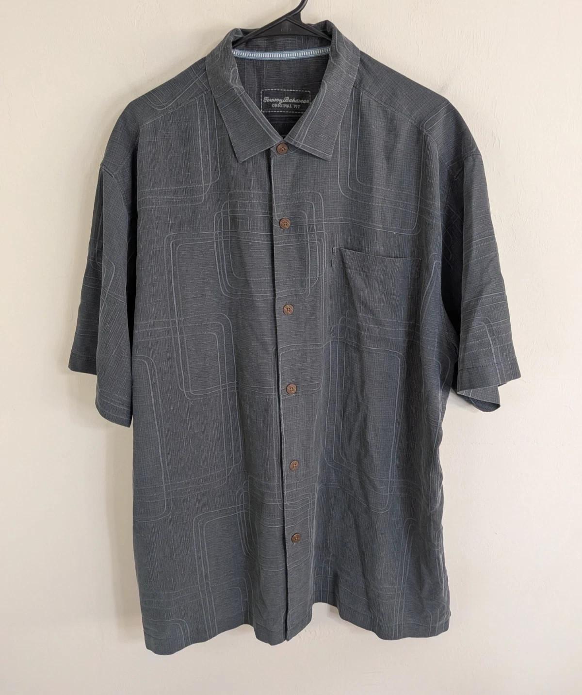 Tommy Bahama Shirt Men's Extra Large Gray Button Up 100% Silk Beach Casual
Opens in a new window or