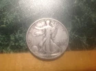 1942 Walking Liberty Half dollar (gold/yellow-orange)