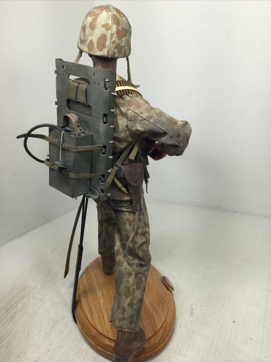 1/6 CUSTOM WW2 USMC MARINE CHARGING .30 CAL MACHINE GUNNER IWO