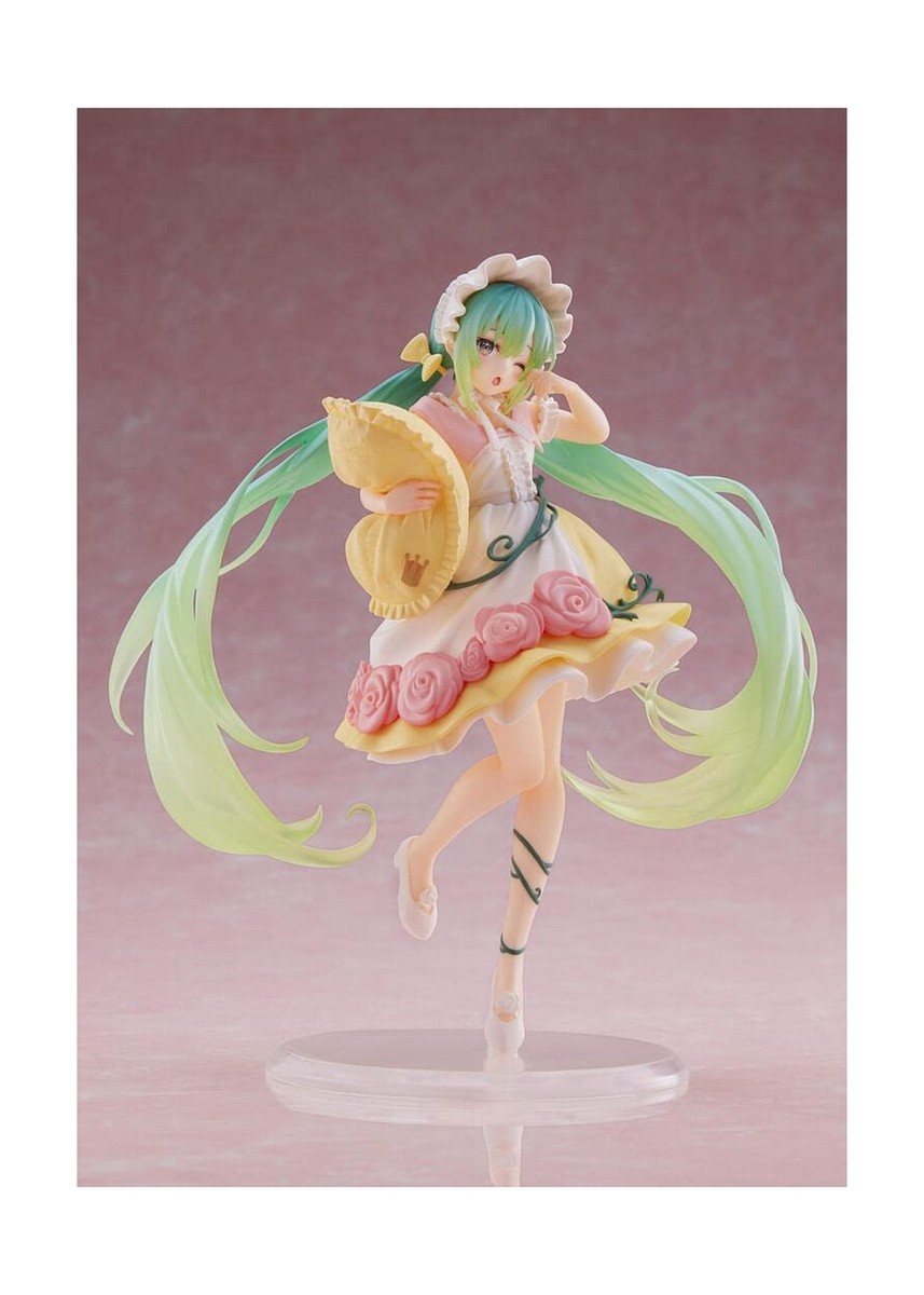 Taito Hatsune Miku Wonderland Figure ~Sleeping Beauty~ Figure