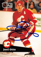 Joel Otto autographed hockey card (Calgary Flames) 1991 Pro Set #37