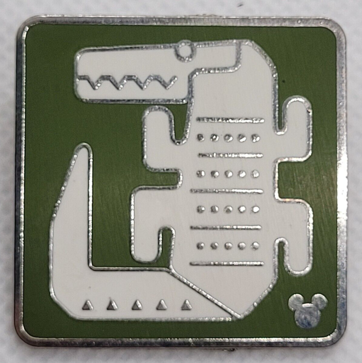 DISNEY Pin Trading ~ Shanghai ~ Hidden Mickey ~ Adv. Isle/Croc 1/6 ~ 2016 ~ 1