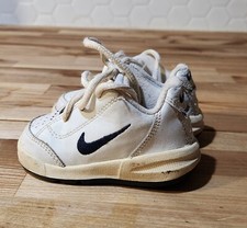 Vintage 2007 Nike Play White Toddler Kids Sneakers Shoes 3 C 308775-141 GUC