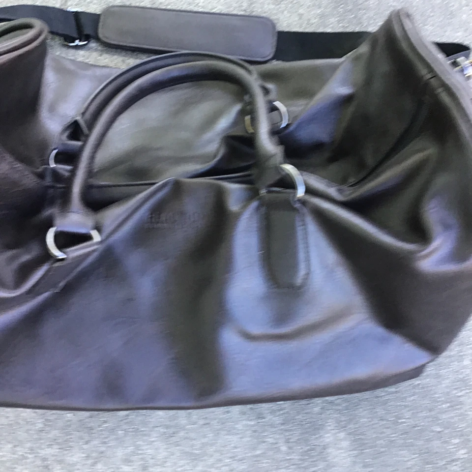 Kenneth Cole Reaction 20" Medium Duffel Leather Carry On Shoulder Strap Brown - Image 3 of 4