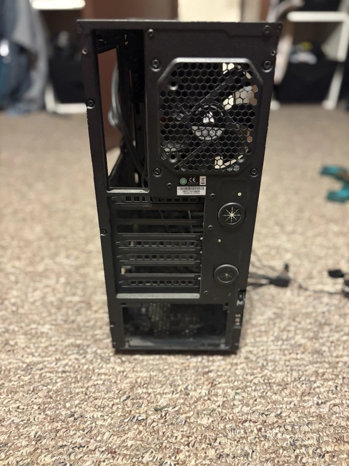 CORSAIR Carbide Series SPEC 03 Mid-Tower  Case Black Window With 3 RGB Fans - Image 3 of 4