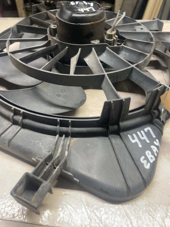 1995-04 CAVALIER SUNFIRE AC Electric Radiator Cooling Fan Motor Shroud Assembly Foto 4 de 4