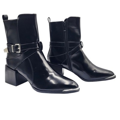 RAID Poppy Black Faux Patent Leather Western Buckle Detail Boots Women's Size 7.
