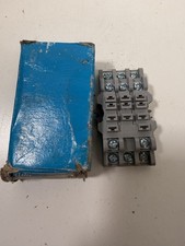 Potter  Brumfield 27E121 AMF Relay Socket
