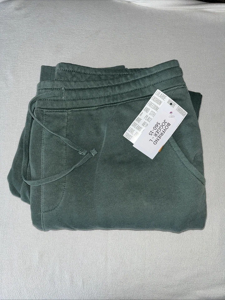 NUEVO CON ETIQUETAS - LuLaRoe - Boyfriend Joggers - Verde - Grande Foto 4 de 4