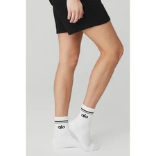 NWT | Alo Yoga Unisex Half Crew Throwback Socks White Black Size M