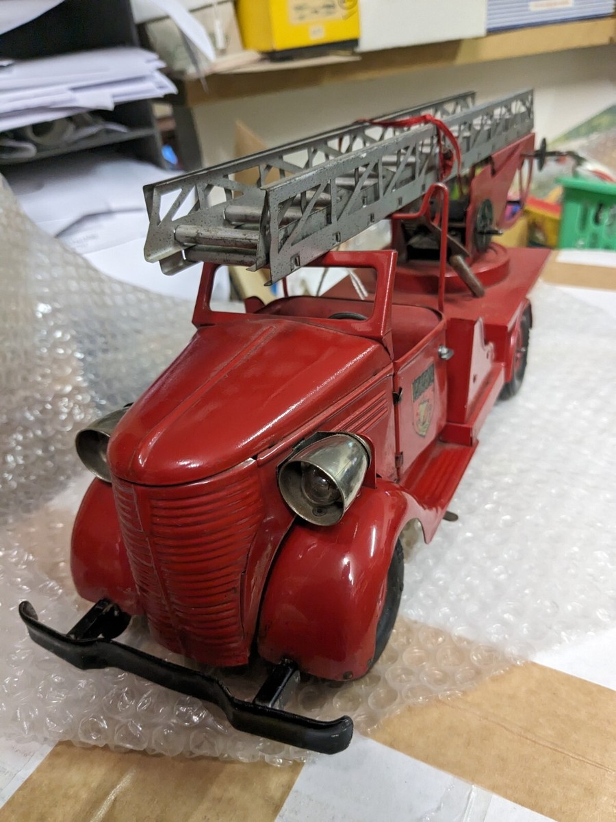 VEBE (France): Rare camion mécanique pompiers de