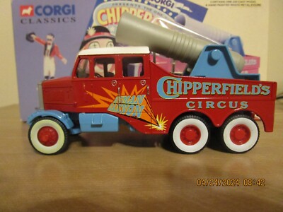 1997 Corgi Classics Chipperfield's Circus Scammell Constructor Truck #17801 MIB