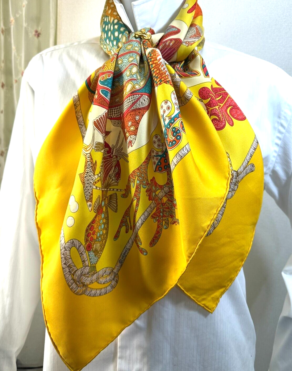 HERMES GRANDS FONDS Carre 90 silk 100% scarf Yellow Multi-color