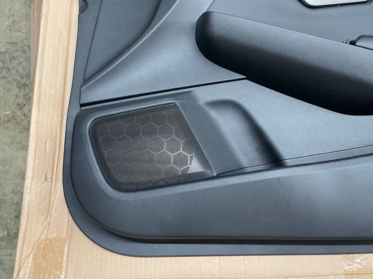 2020-2024 Nissan Sentra Passenger Front Interior Door Panel Card
