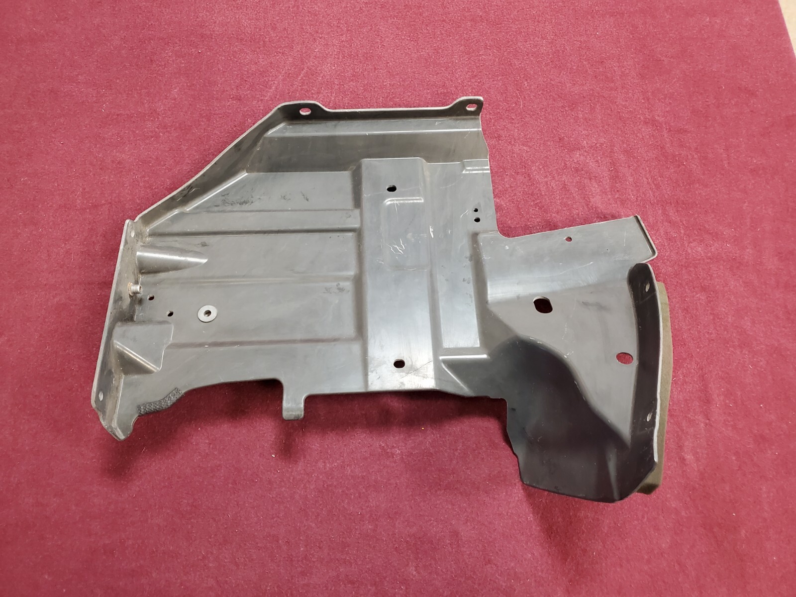 ASTON MARTIN LEFT FRONT VENT PANEL PART# 8G43-F01991  USED