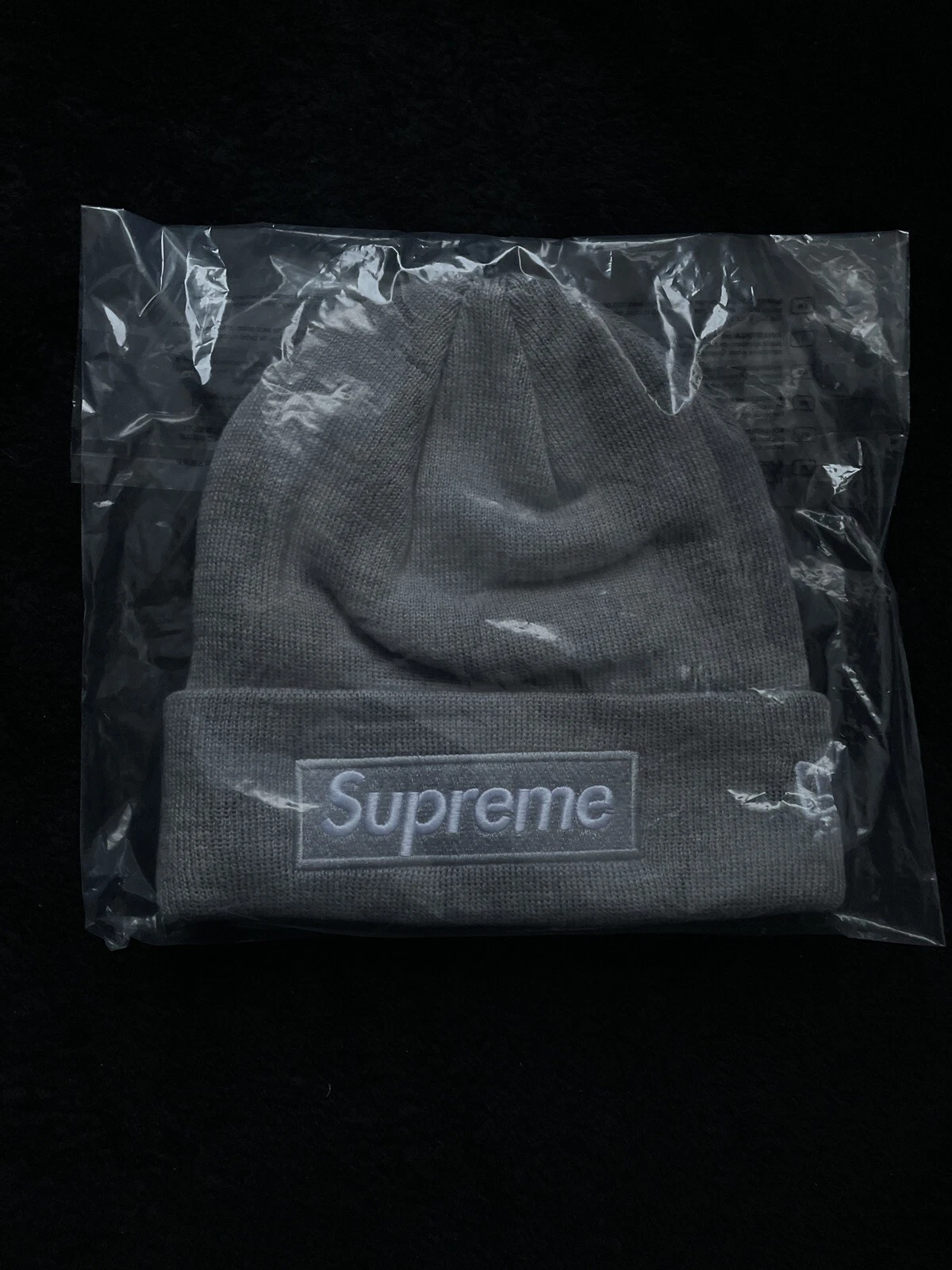 Supreme New Era Box Logo Beanie Gris FW24   Taille Unique   Neuf ✅