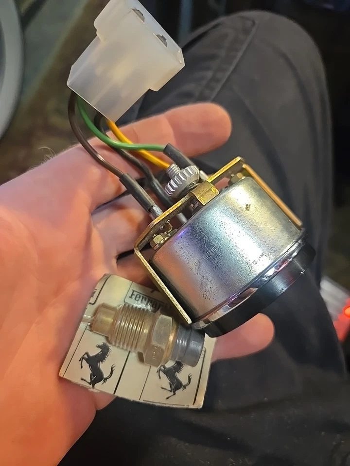 FERRARI 308 PIEZAS GTS CONSOLA CENTRAL INSTRUMENTOS MEDIDOR DE TEMPERATURA ACEITE Veglia Borletti Foto 2 de 4