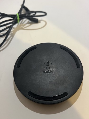PAD CARICABATTERIE WIRELESS BELKIN 10W WIA001 CON CAVO TESTATO - Foto 2 di 4