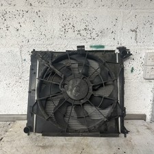 Hyundai ix35 water coolant radiator + Fan 2009 - 2012 1.7D