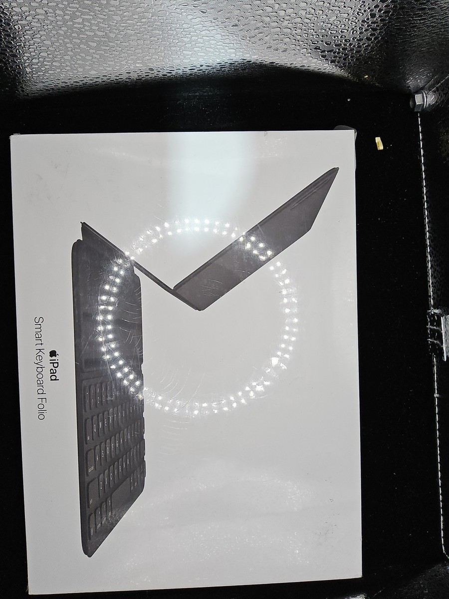 ☆Apple iPad Smart Keyboard Folio MXNK2LL/A iPad Air 4/5th Gen