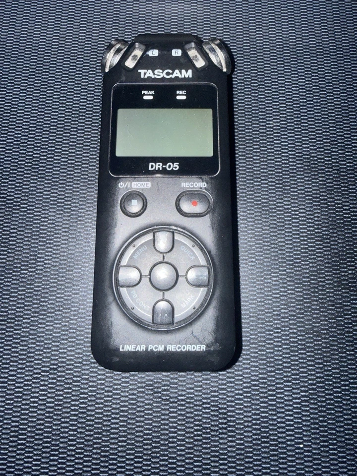 TASCAM DR-05 (original/v1) — Linear PCM Handheld Recorder - Needs Battery - Image 1 of 4