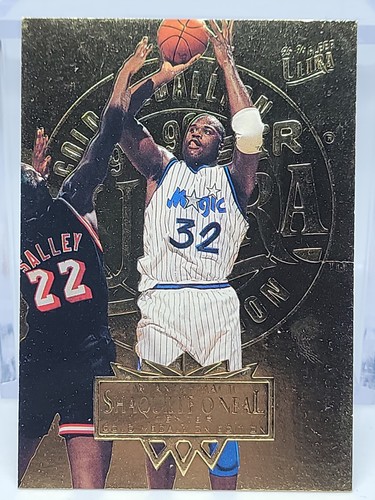 Shaquille Oneal [Gold Medallion] #126 1995 Ultra card