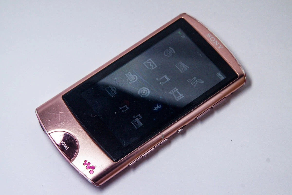 Lecteur audio numérique Bluetooth Sony Walkman NW-A867 64 Go testé d'occasion