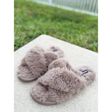 Nine West Faux Fur Crossband Slippers Taupe Women  s 9-10