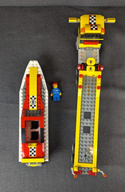 LEGO CITY: Power Boat Transporter (4643) - 100% Complete / Rare / retired