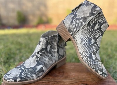 Dolce Vita Snake Print Tavin Women 9.5 Ankle Boots Zip-up